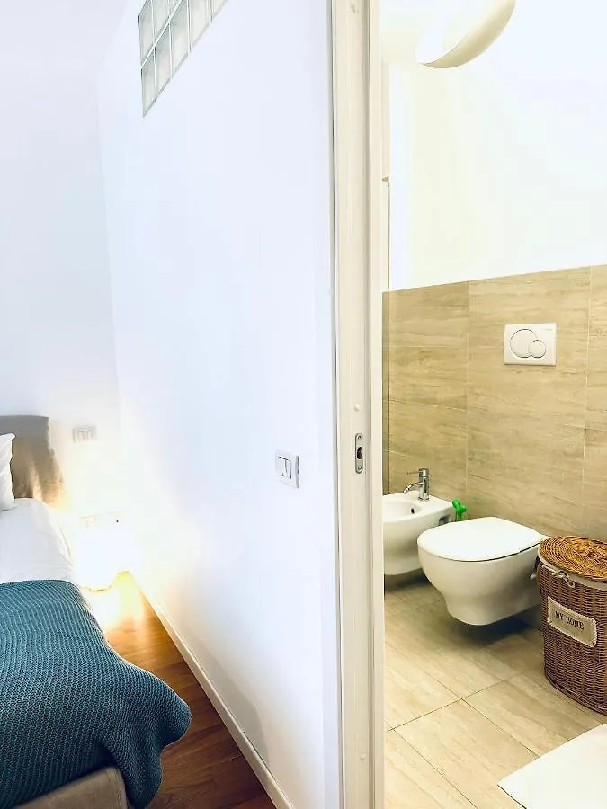Apartment Bixio Eleven Junior Suite A 7 Minuti Dal Duomo Milan